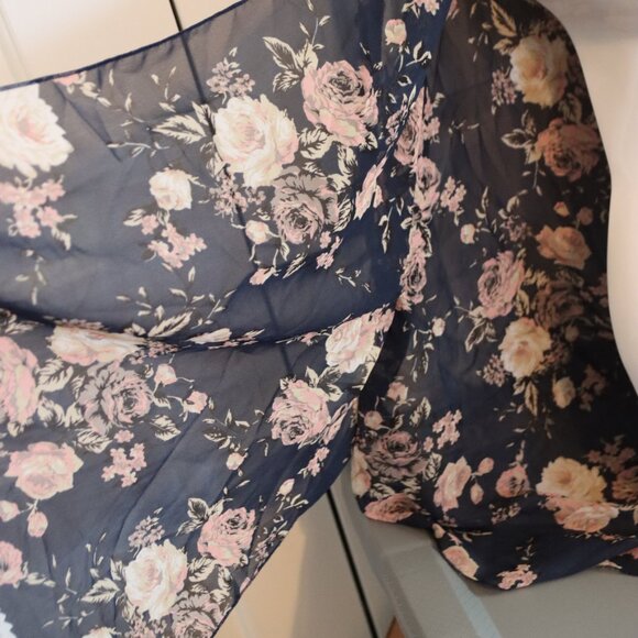 Emory Park Sheer Blue Floral Kimono Style Cover Up Size Medium Swim Beach Summer - Picture 7 of 11